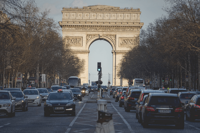 Les Champs-Élysées
